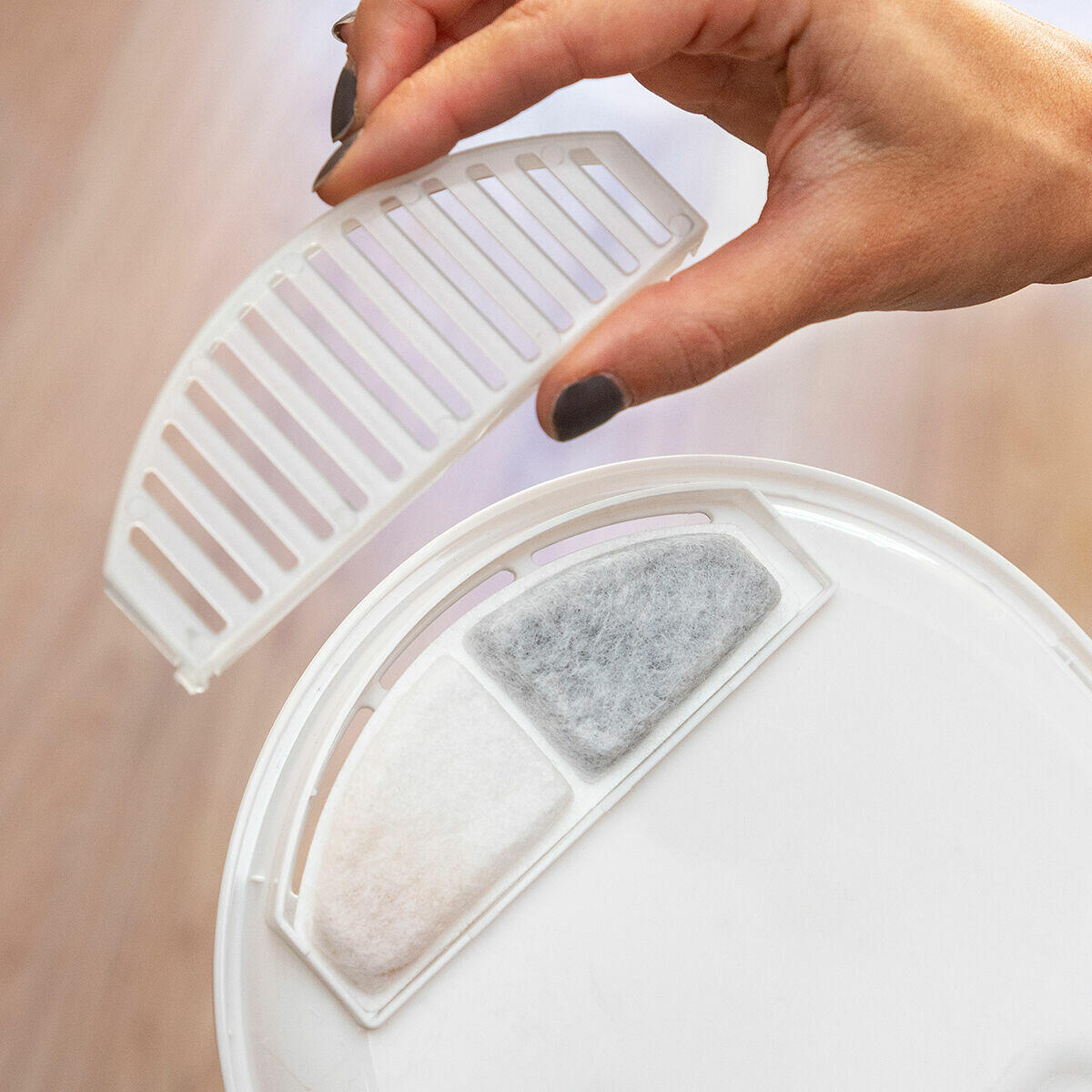 Fuente para Perros y Gatos Recargable con Sensor Refopet InnovaGoods